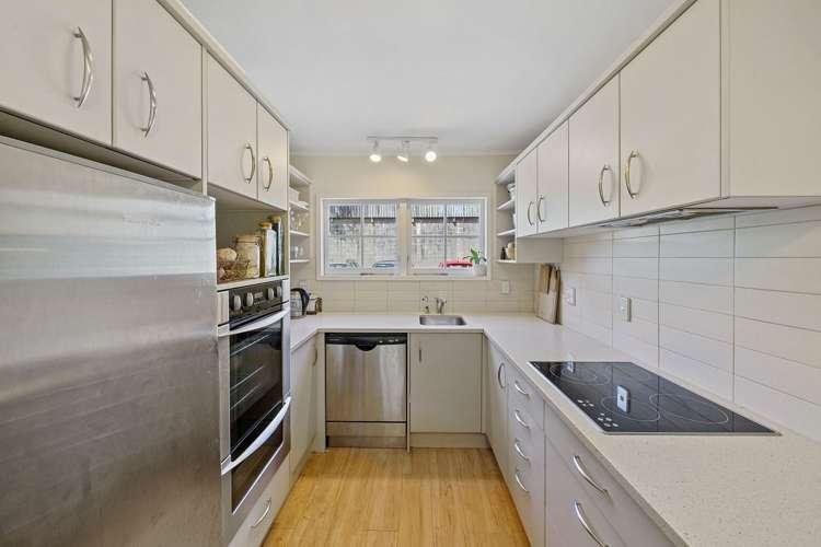 11 Waikowhai Street Ngaio_2