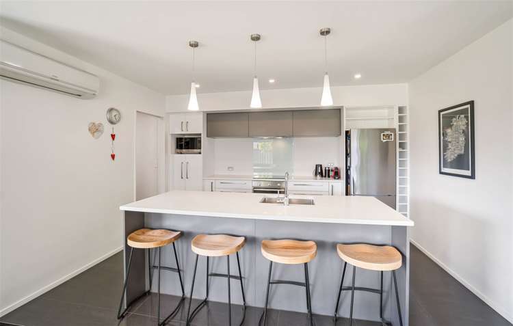 8c Manor Drive Rolleston_10