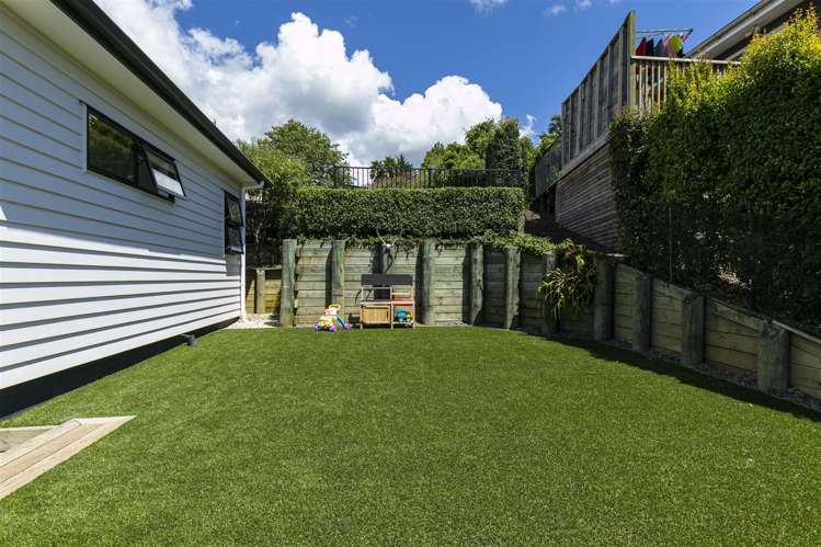 2/149j Glengarry Road Glen Eden_21