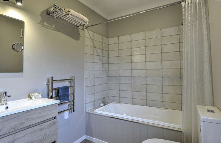 112b Kent Street Carterton_9