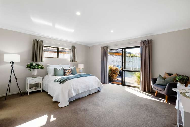 7 Heathfield Avenue Huntington_11