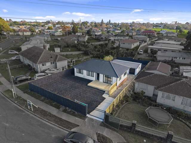 Otara's Modern Marvel: Unpack & Live!
