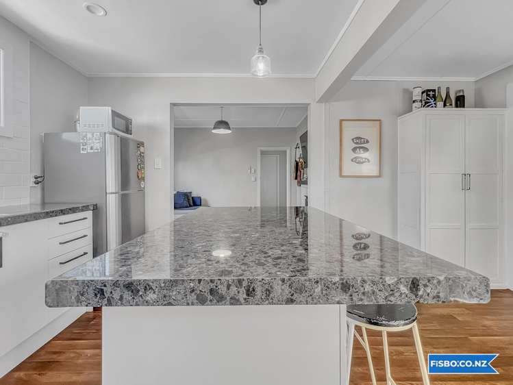 68 Kennedy Road Napier South_7