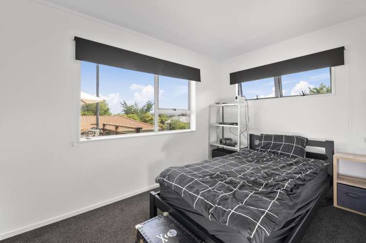 9 Maple Grove Owhata_11