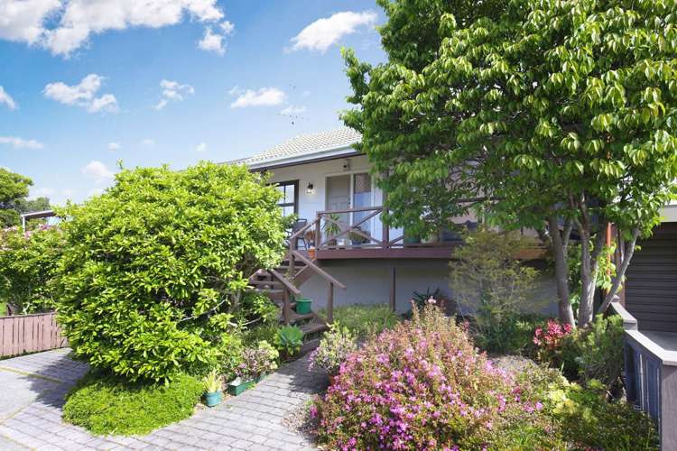 2/128 Barrack Road Mt Wellington_6