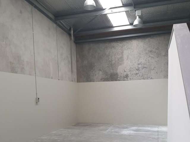 Unit B or C, 10 Arrenway Drive Albany_2