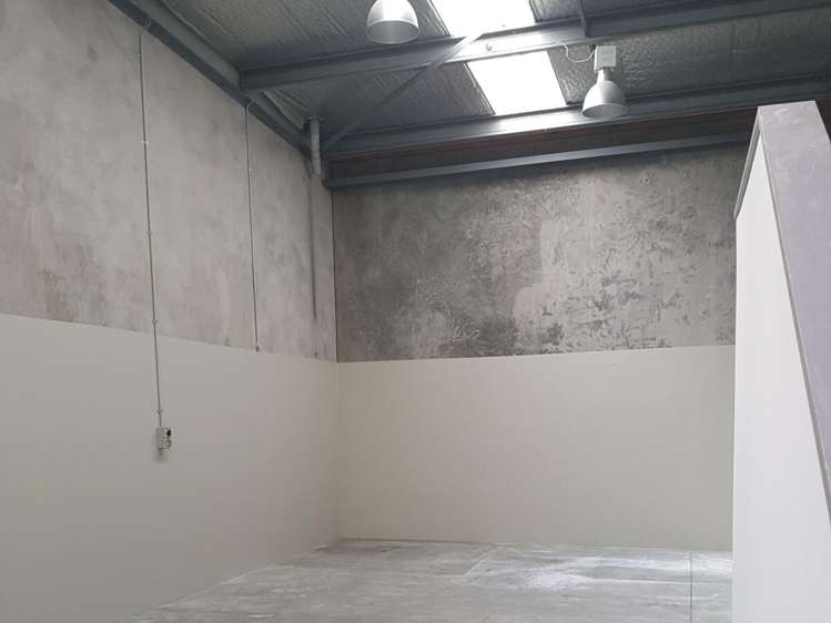 Unit B or C, 10 Arrenway Drive Albany_2