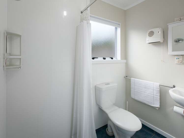 701 Richmond Street Thames_13