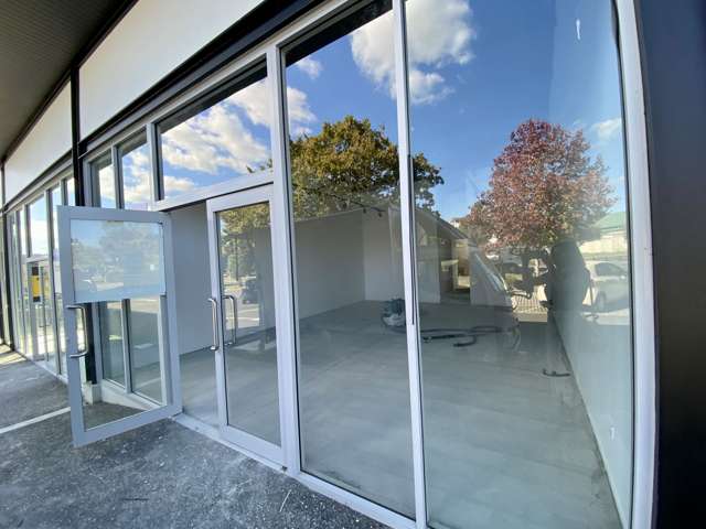 Retail 2/198 - 200 Dairy Flat Highway Albany_1