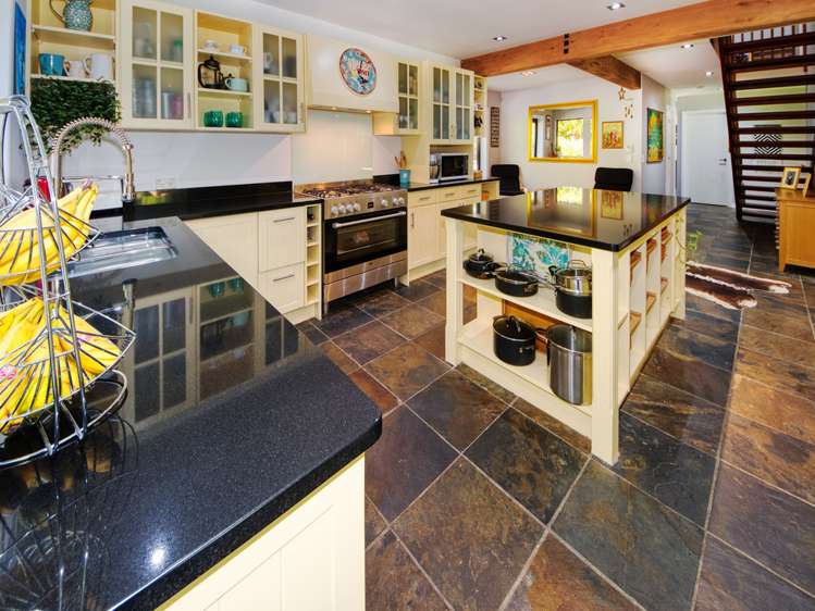 25 Cochran Road Oratia_7