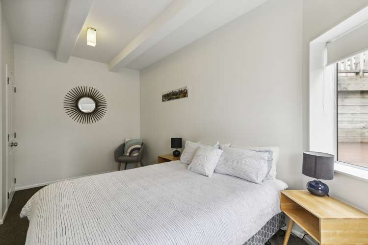 29 Satara Crescent Khandallah_17