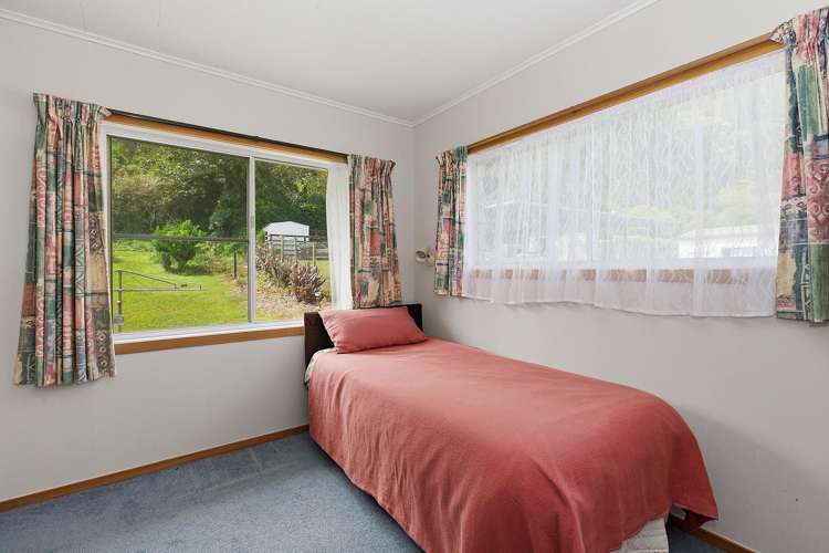 8 Puriri Street Te Aroha_9