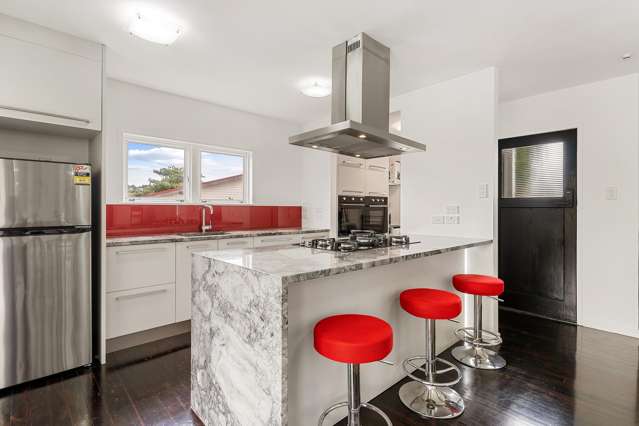 61 Taurus Crescent Beach Haven_3