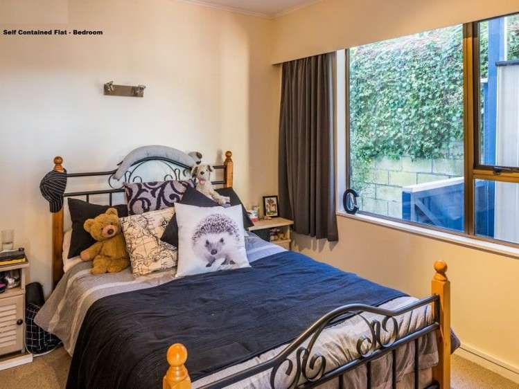 1 Beavis Lane Karori_15