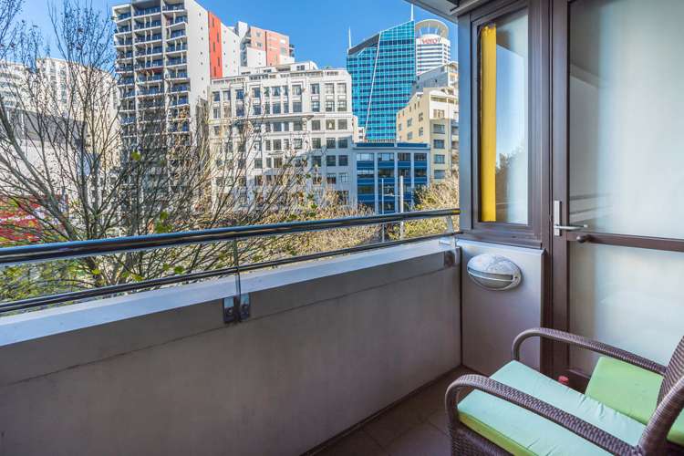 501/18 Beach Road Auckland Central_7