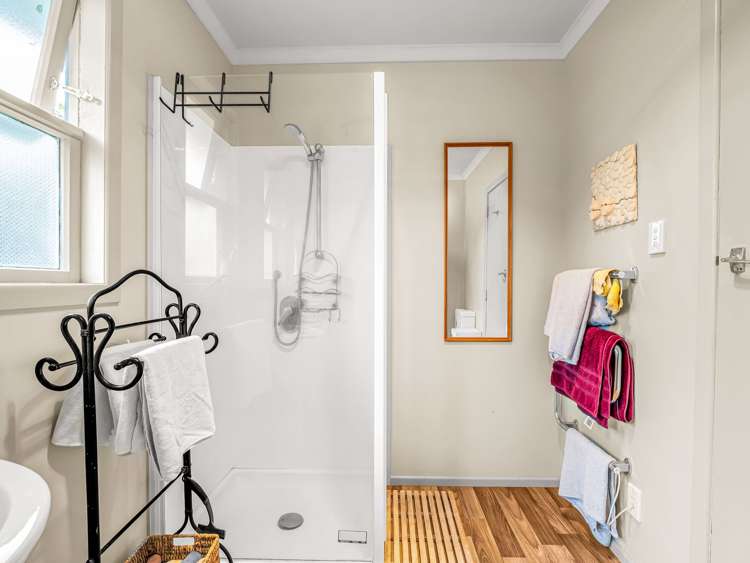 6 Firth Place Awapuni_16