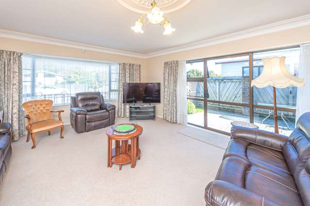 28 Exeter Crescent Springvale_1