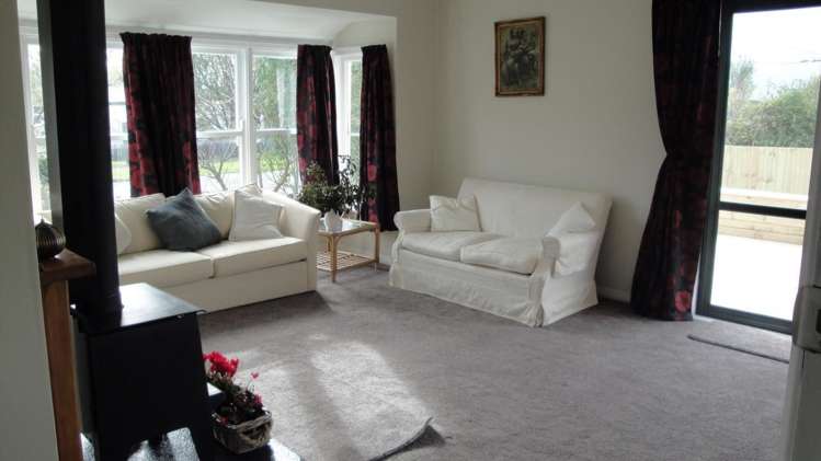 168 Broadway Matamata_4