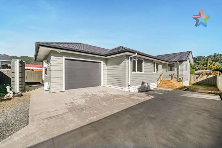 298A Stokes Valley Road_0