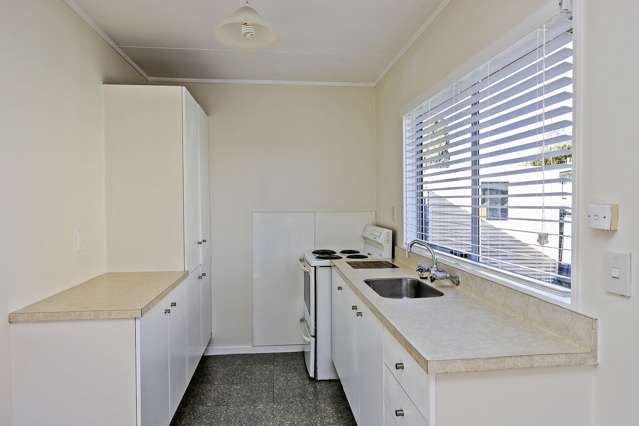 805a Ellison Road Parkvale_1