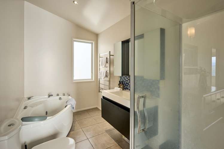 21 Arahiwi Grove Tirohanga_15