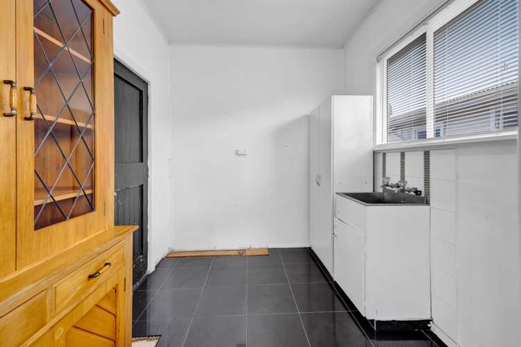 165 Waihi Road Hawera_9