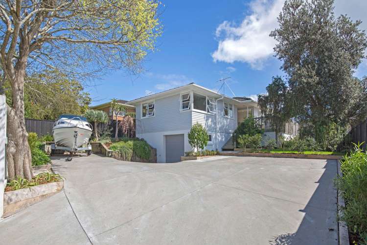 76 Advene Road Cockle Bay_19