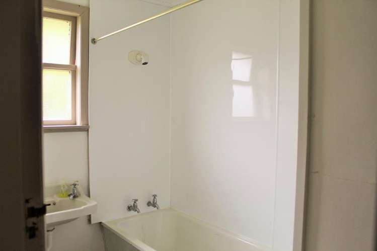 37 Brentwood Avenue Highbury_7