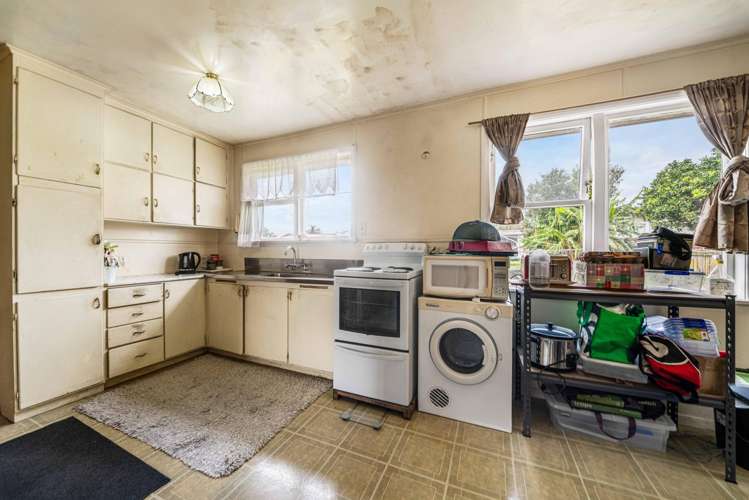 9 Capstick Road Otara_8