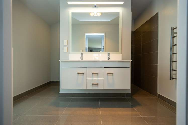 138 Greer Court Bunnythorpe_21