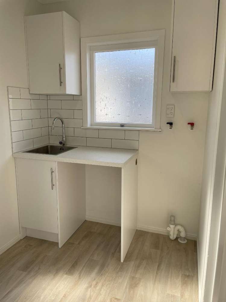 56 Beechdale Crescent 2671_14