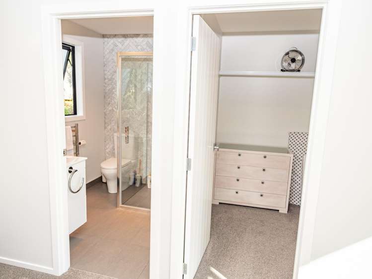 7 Dudley Crescent Cable Bay_15