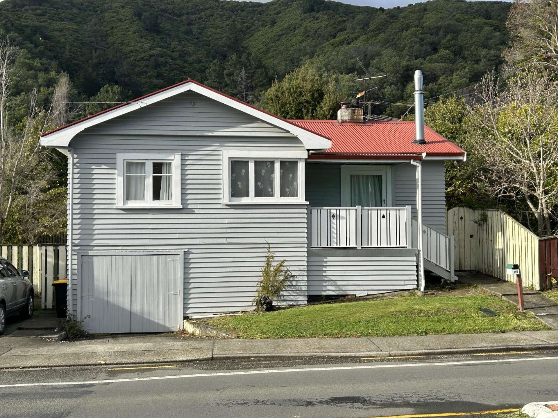 118 Waikawa Road 10728_0