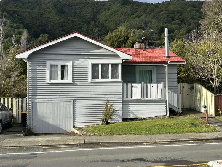 118 Waikawa Road_0