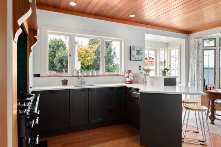 85 Galloway Street Hamilton East_9