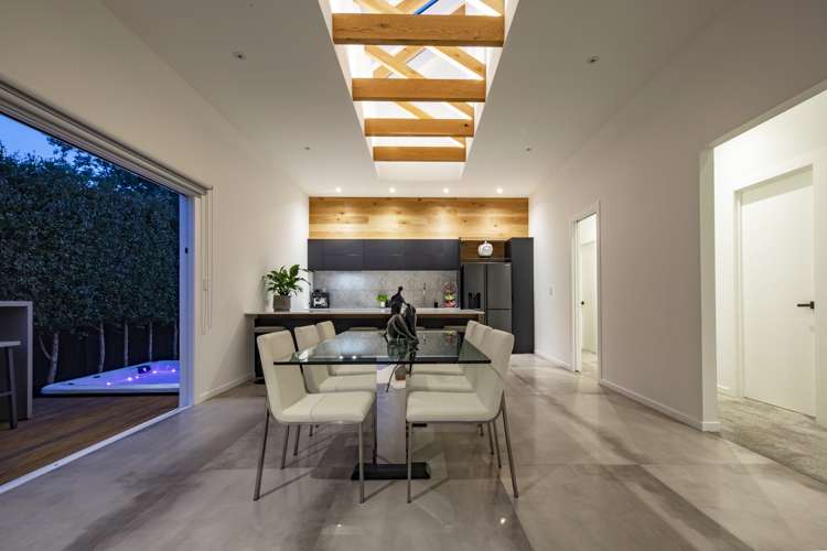 61a Mount Smart Road Onehunga_18