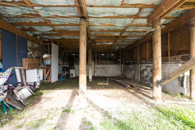 7 Halloran Place Massey_21