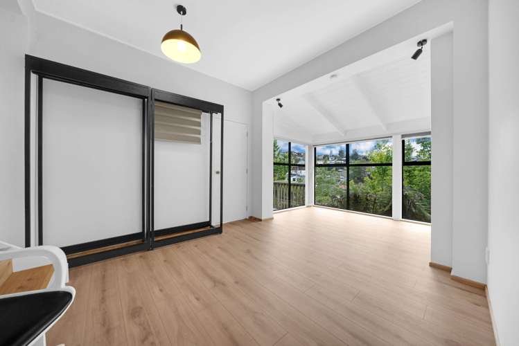 84 & 86 Ayton Drive Totara Vale_29