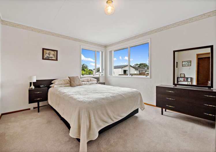 2/29 Highland Park Drive Highland Park_9