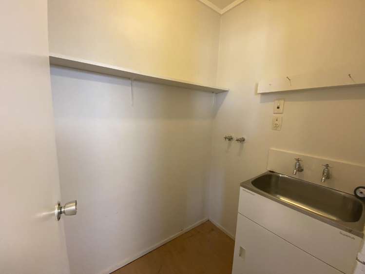 6/11 Rotoiti Street 1284_7