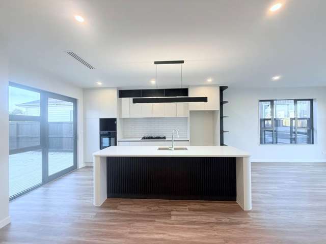 11 Pupu Crescent Karaka_1