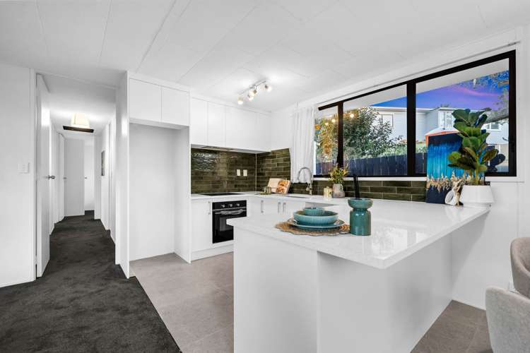 47 Lilburn Crescent Massey_21