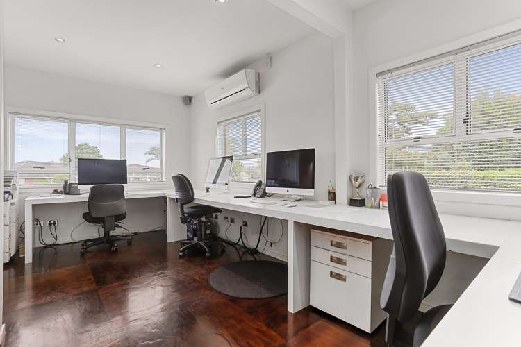 1/27 Taharoto Road Takapuna_5