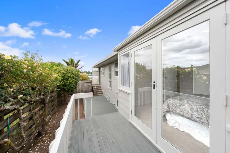68 Priestley Drive Bucklands Beach_16
