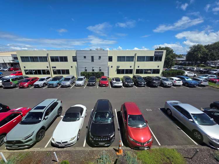 Building /19 Lambie Drive Papatoetoe_12