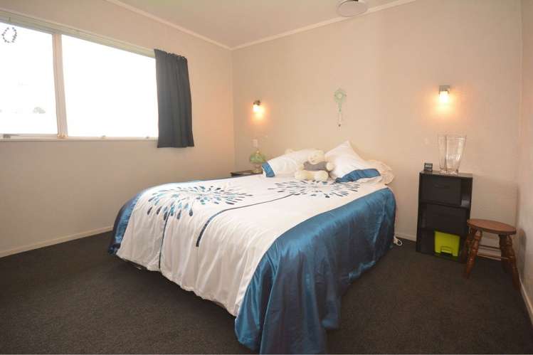 54 Sherwood Street Bellevue_9