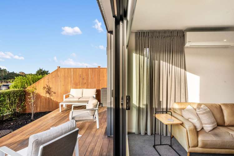 54 Arran Point Parade Orewa_10