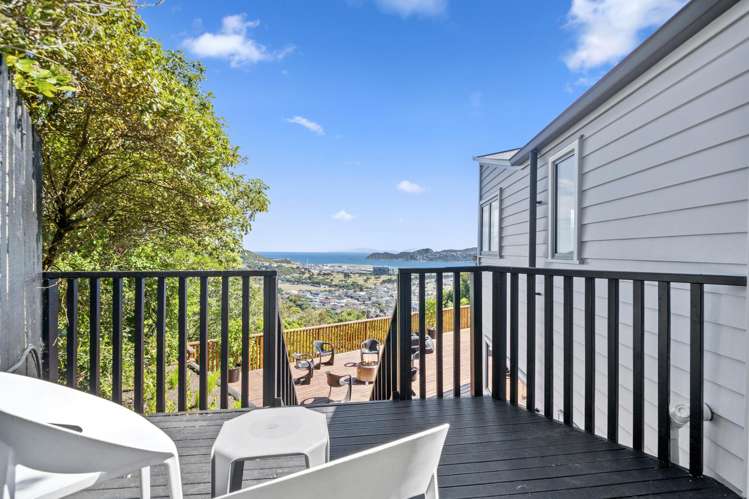 9 Inverell Way Seatoun_27