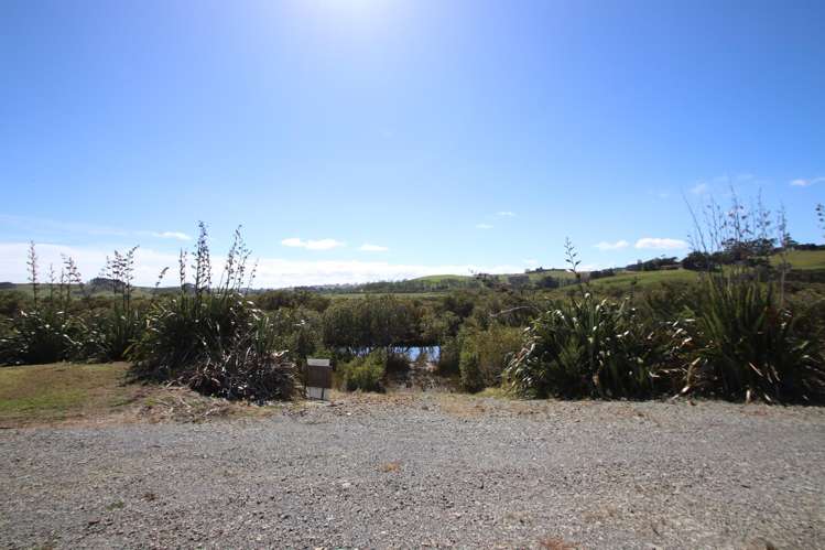 22 Ronas Place Kaingaroa_10