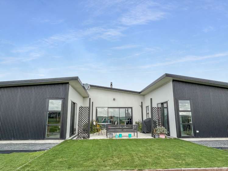 858d Rangiotu Road Rangiotu_15